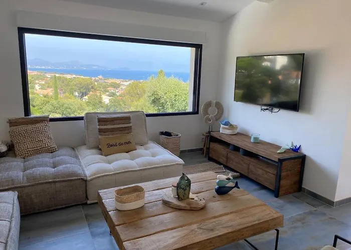Panoramic Sea View House